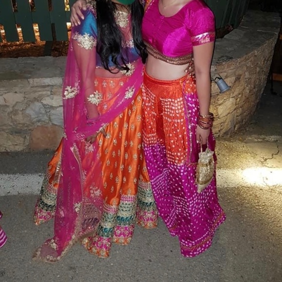 Beautiful Indian lengha - Picture 1 of 2